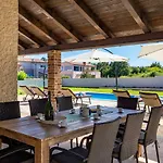 Villa Leticia *