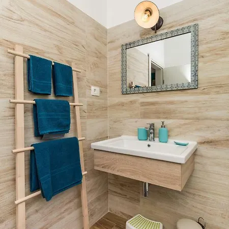 Vila Leticia Hreljići