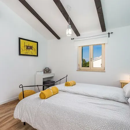 Leticia Vila Hreljići