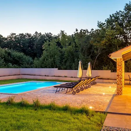 Villa Leticia