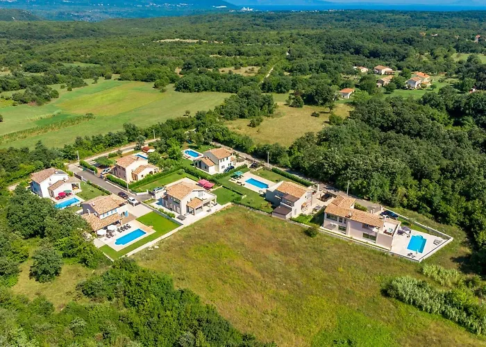 Leticia Vila Hreljici